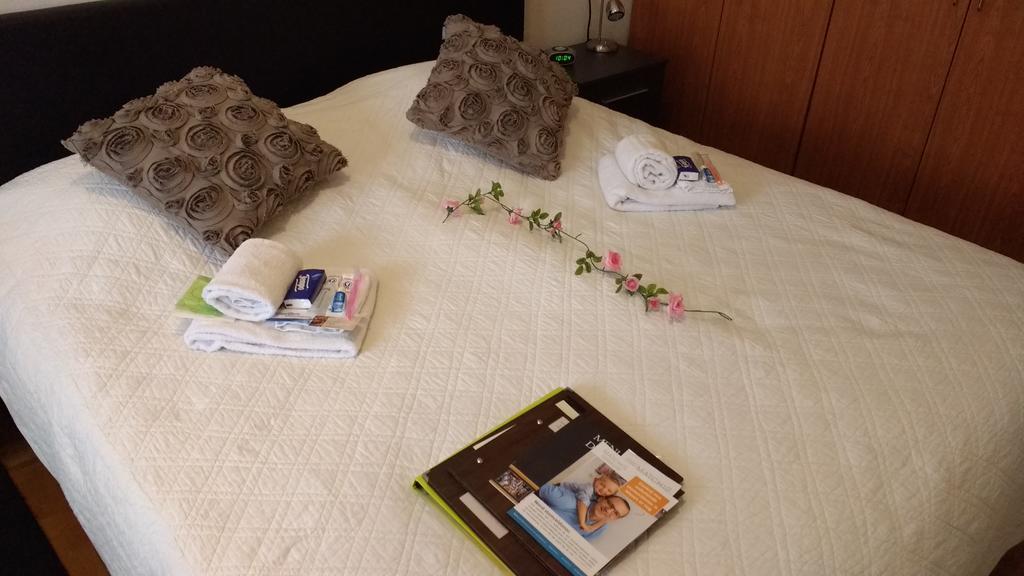 Rene'S B&B ケルクラーデ エクステリア 写真